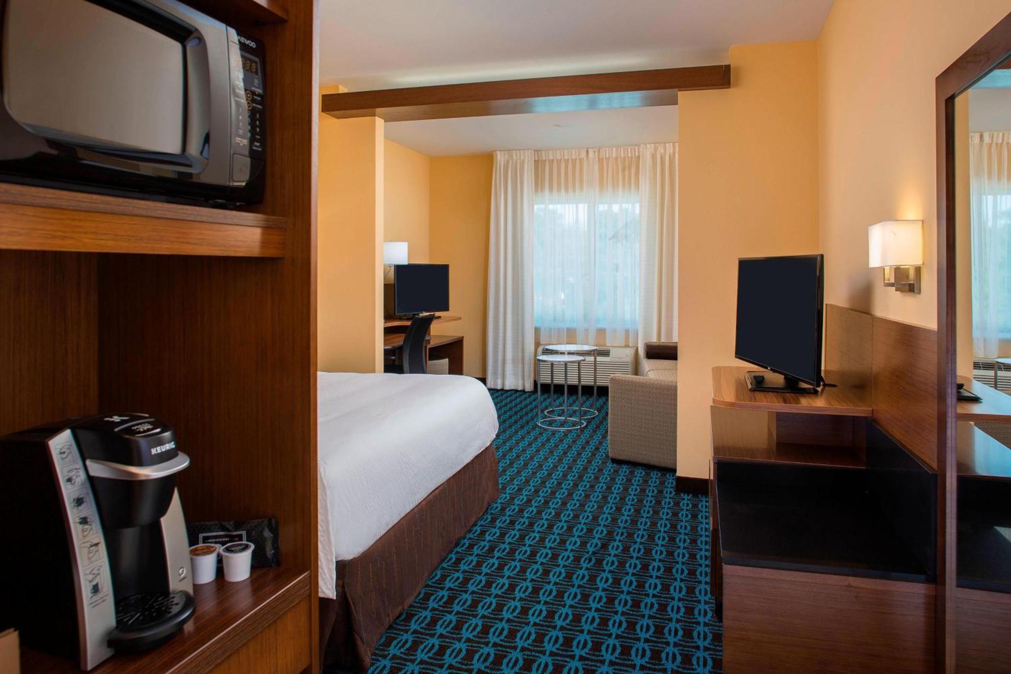 Fairfield Inn & Suites By Marriott Cut Off-Galliano Экстерьер фото