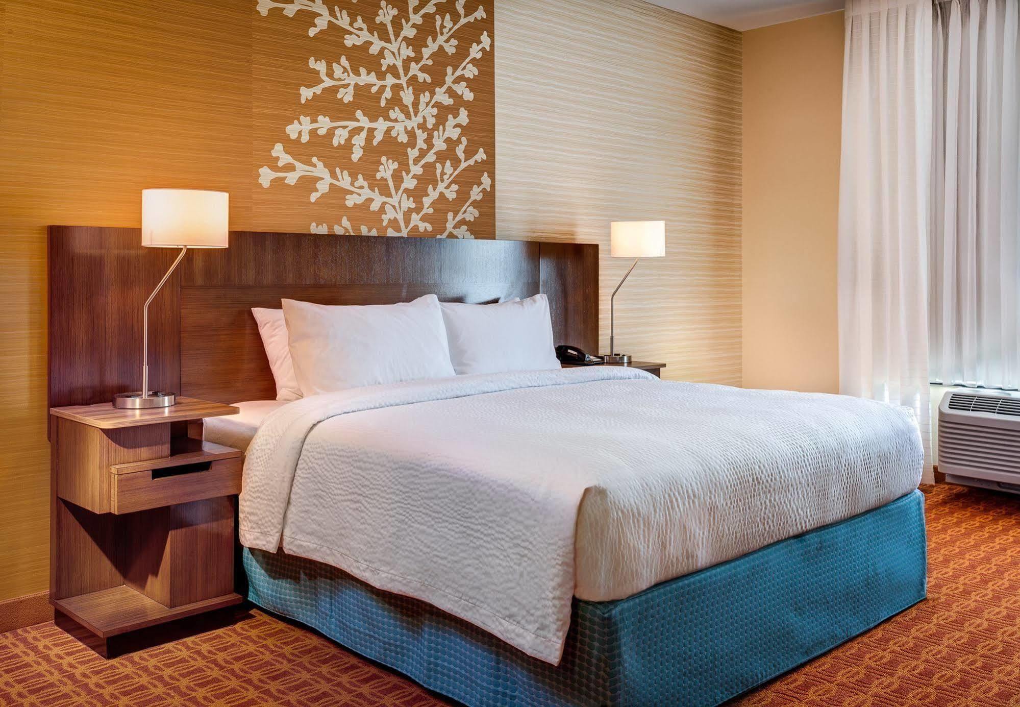 Fairfield Inn & Suites By Marriott Cut Off-Galliano Экстерьер фото